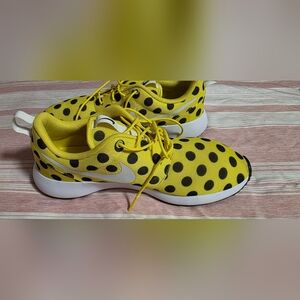 Yellow Polka Dot Men's Sneakers
